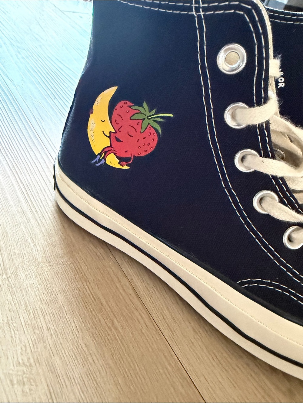 Converse sky high farm strawberry moon ‘70 - Picture 4 of 7